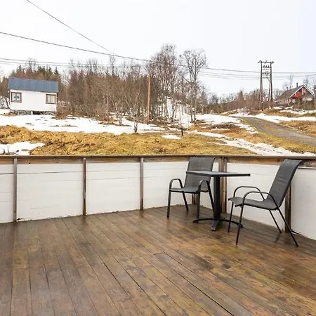 Cozy In The Heart Of Botnhamn Feriehus